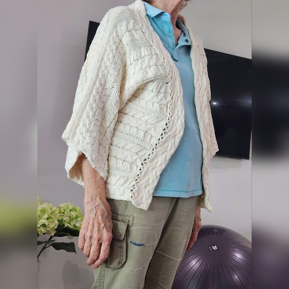 City UNLTD Kimono Sleeve Cardigan - Picture 1 of 7